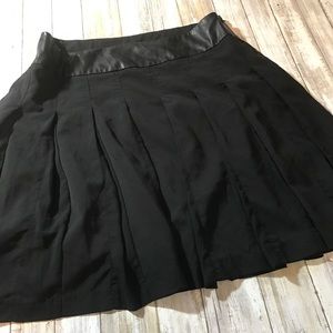 Mynt 1792 Skirt Faux Leather Details Black Sz 12W